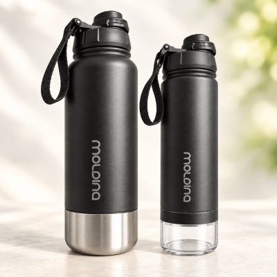 Twee zwarte Moldina-drinkflessen, groot en klein